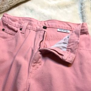 Newport News Pink Capri Jeans